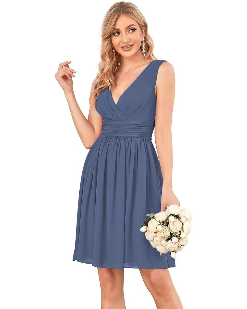 Women's Sleeveless Knee-Length V Neck Ruched Chiffon Formal Party Dress 3989 Stormy $29.60 Dresses