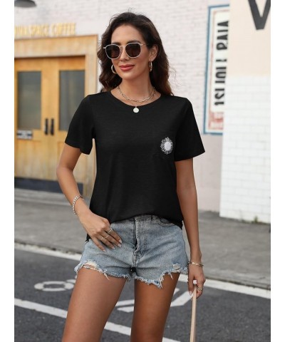 Women's Crew Neck Short Sleeve Summer Sunflower Graphic Printed Tee Vintage T-Shirt with Pockets Loose Fitting Tops Black $13...