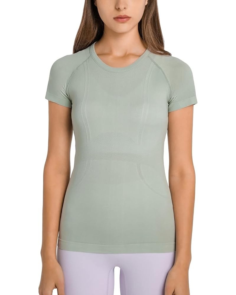 Seamless Workout T Shirts for Women, Breathable Short Sleeve Yoga Tops, Athletic Gym Shirts Light Green $11.00 Activewear