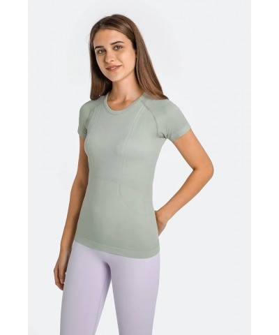 Seamless Workout T Shirts for Women, Breathable Short Sleeve Yoga Tops, Athletic Gym Shirts Light Green $11.00 Activewear