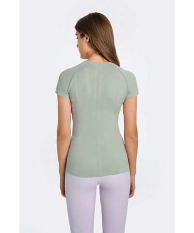 Seamless Workout T Shirts for Women, Breathable Short Sleeve Yoga Tops, Athletic Gym Shirts Light Green $11.00 Activewear